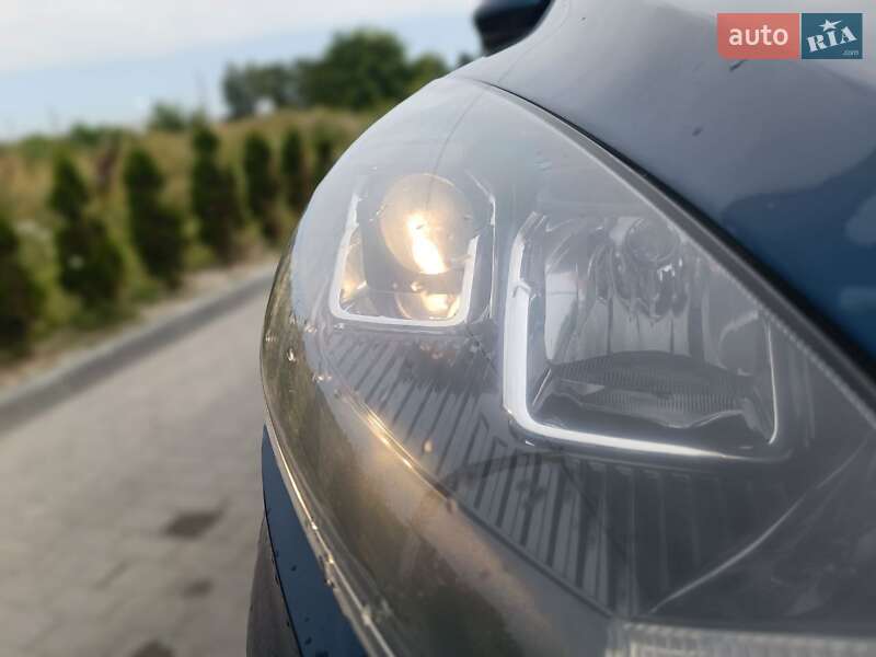 Внедорожник / Кроссовер Ford Escape 2019 в Золочеве