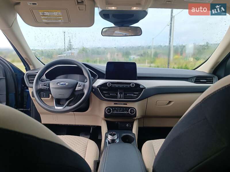 Внедорожник / Кроссовер Ford Escape 2019 в Золочеве