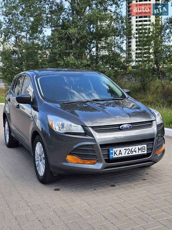 Внедорожник / Кроссовер Ford Escape 2015 в Киеве