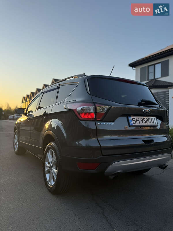 Внедорожник / Кроссовер Ford Escape 2017 в Одессе фото 3 Внедорожник / Кроссовер Ford Escape 2017 в Одессе
