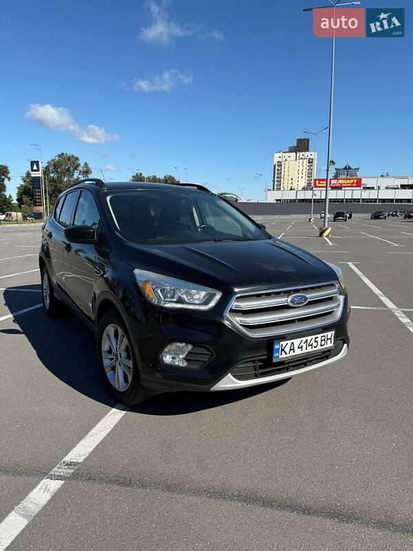 Внедорожник / Кроссовер Ford Escape 2017 в Киеве фото 8 Внедорожник / Кроссовер Ford Escape 2017 в Киеве