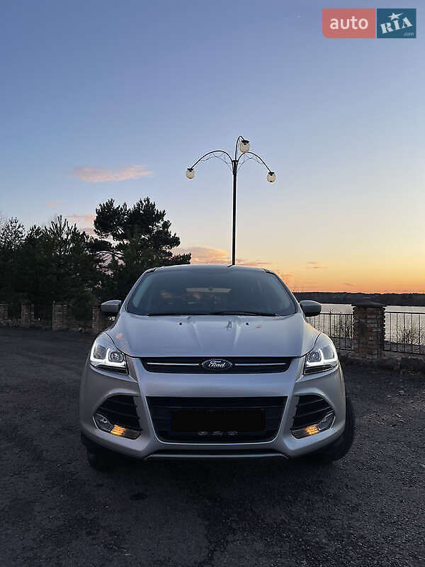 Позашляховик / Кросовер Ford Escape 2013 в Києві