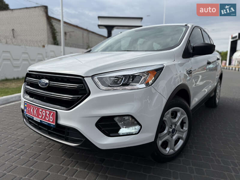 Внедорожник / Кроссовер Ford Escape 2017 в Днепре
