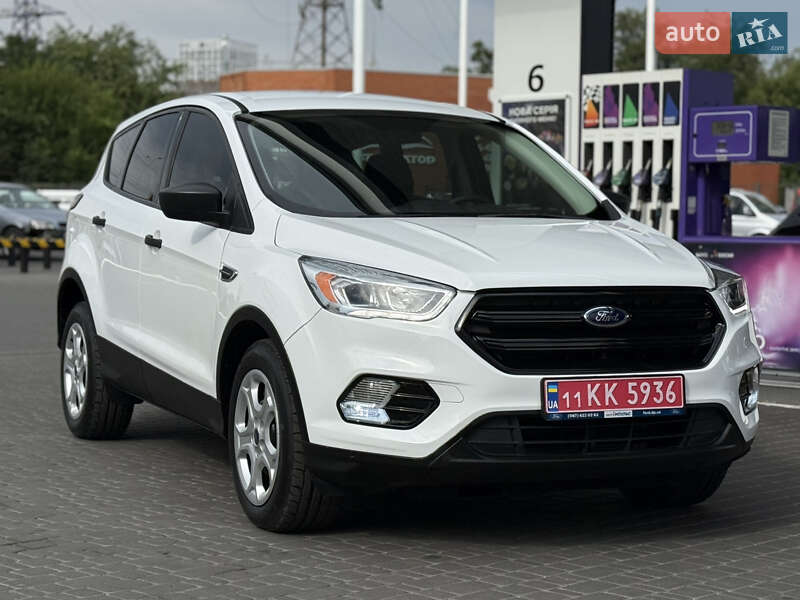 Внедорожник / Кроссовер Ford Escape 2017 в Днепре