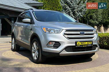 Внедорожник / Кроссовер Ford Escape 2019 в Львове