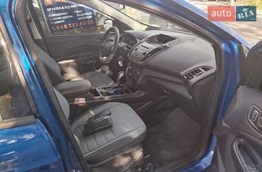 Внедорожник / Кроссовер Ford Escape 2016 в Ровно