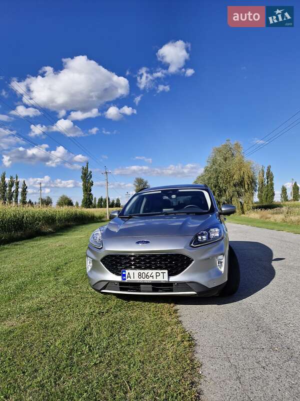 Внедорожник / Кроссовер Ford Escape 2021 в Киеве