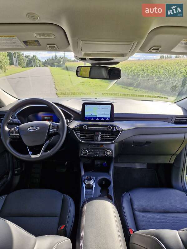 Внедорожник / Кроссовер Ford Escape 2021 в Киеве