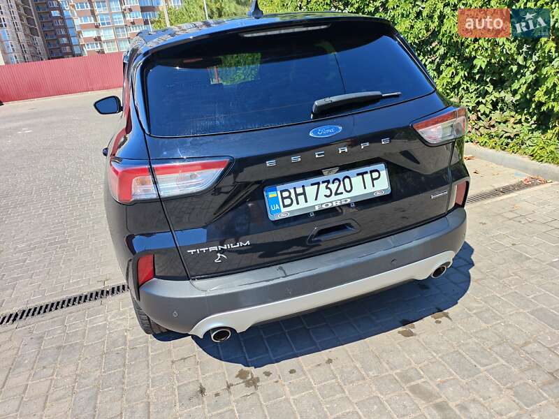 Внедорожник / Кроссовер Ford Escape 2020 в Одессе