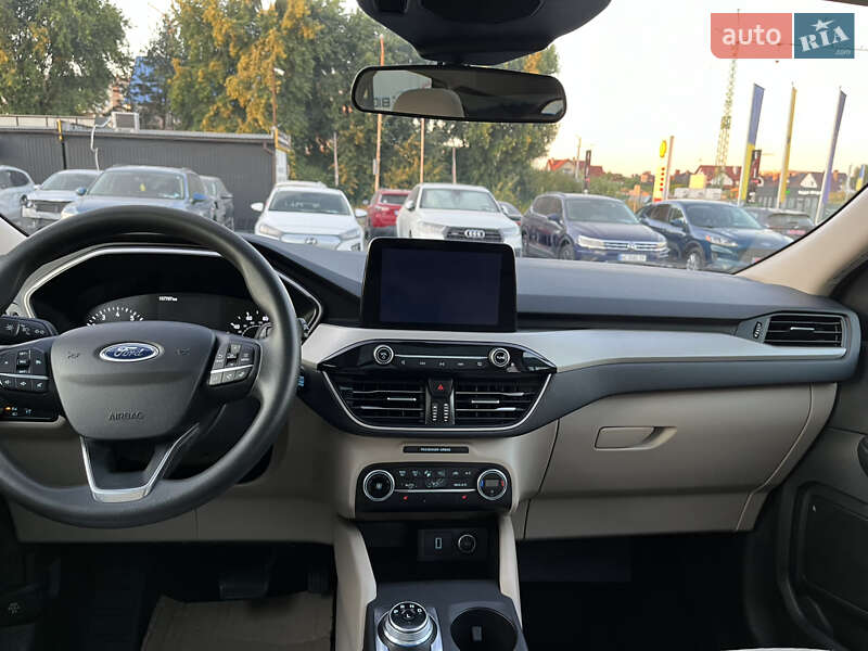 Внедорожник / Кроссовер Ford Escape 2020 в Львове фото 16 Внедорожник / Кроссовер Ford Escape 2020 в Львове