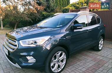 Внедорожник / Кроссовер Ford Escape 2019 в Запорожье