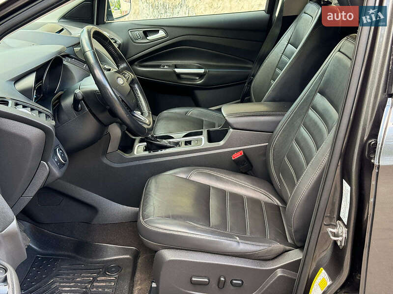 Внедорожник / Кроссовер Ford Escape 2018 в Виннице