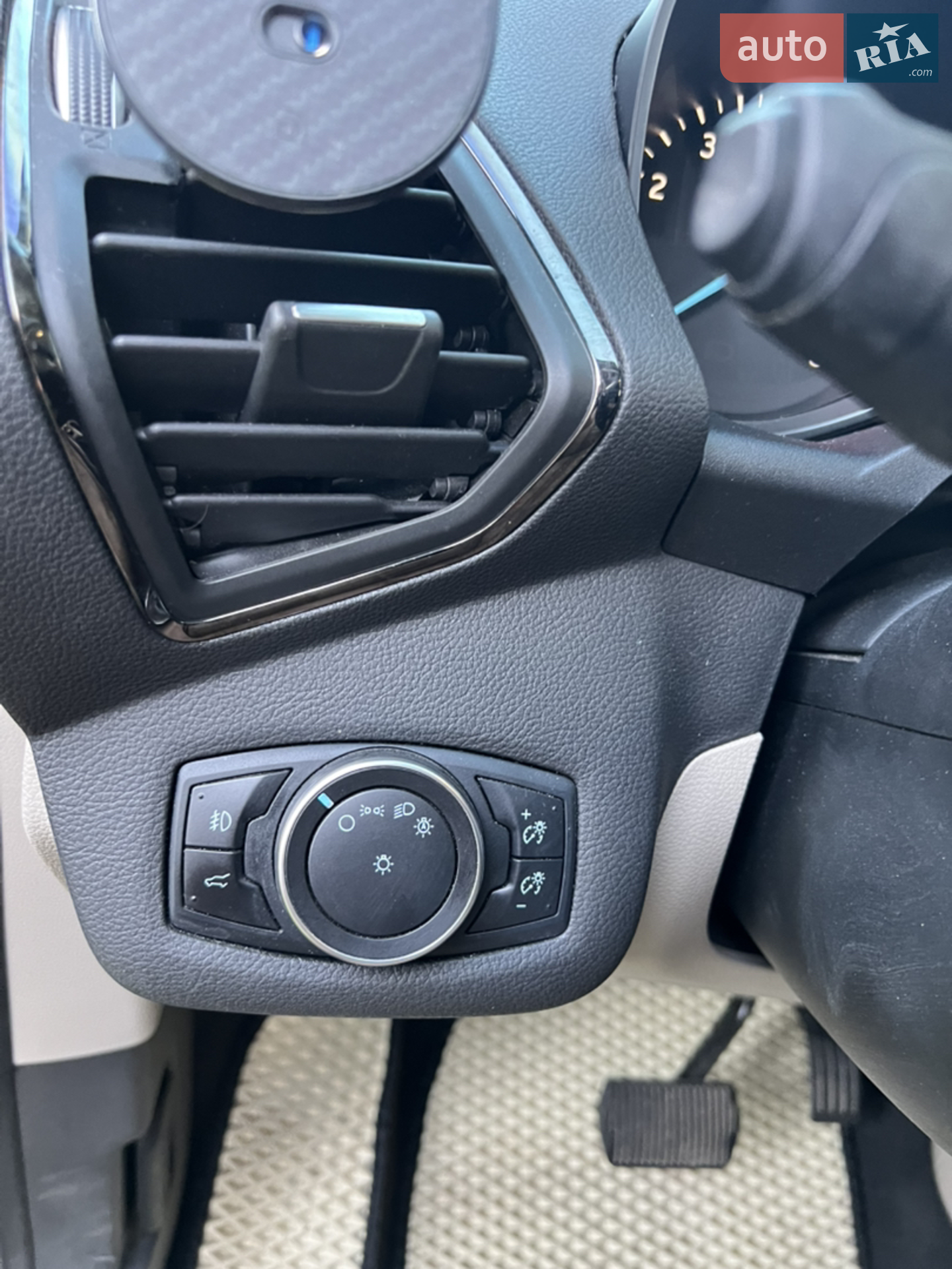 2016 Ford Escape - мініатюра 19