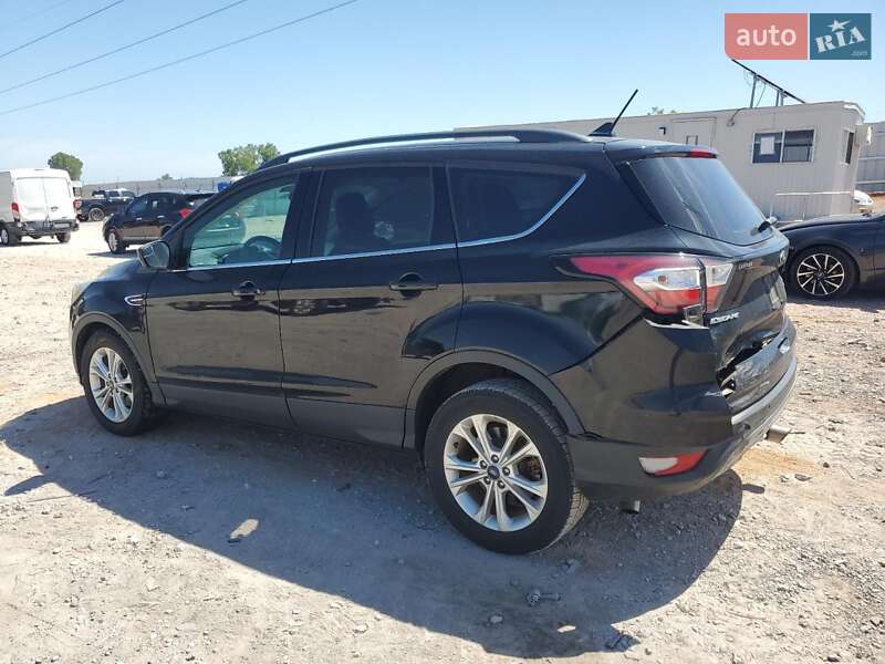 Внедорожник / Кроссовер Ford Escape 2017 в Харькове