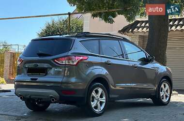 Внедорожник / Кроссовер Ford Escape 2013 в 