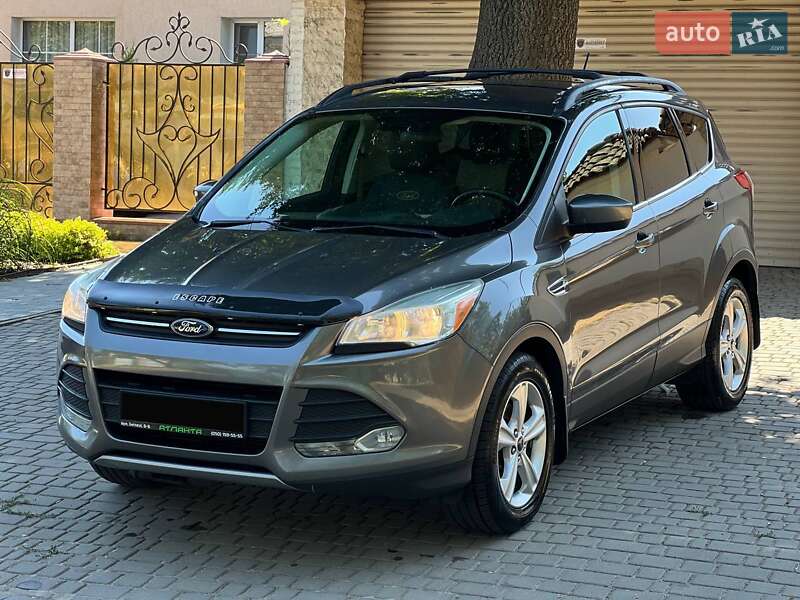 Внедорожник / Кроссовер Ford Escape 2013 в 