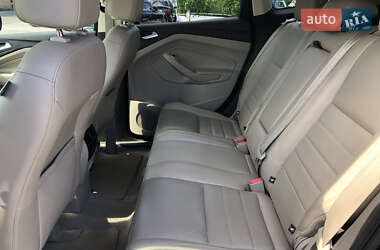 Внедорожник / Кроссовер Ford Escape 2013 в 