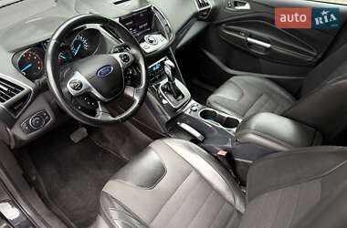Внедорожник / Кроссовер Ford Escape 2013 в 