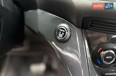 Внедорожник / Кроссовер Ford Escape 2013 в 