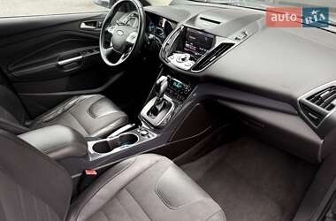 Внедорожник / Кроссовер Ford Escape 2013 в 