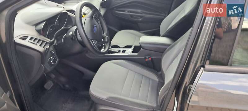 Внедорожник / Кроссовер Ford Escape 2017 в Хмельницком фото 20 Внедорожник / Кроссовер Ford Escape 2017 в Хмельницком