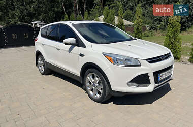 Внедорожник / Кроссовер Ford Escape 2012 в 