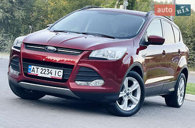 Внедорожник / Кроссовер Ford Escape 2015 в Львове