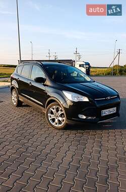Внедорожник / Кроссовер Ford Escape 2012 в 