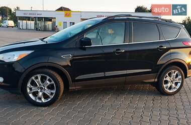 Внедорожник / Кроссовер Ford Escape 2012 в 