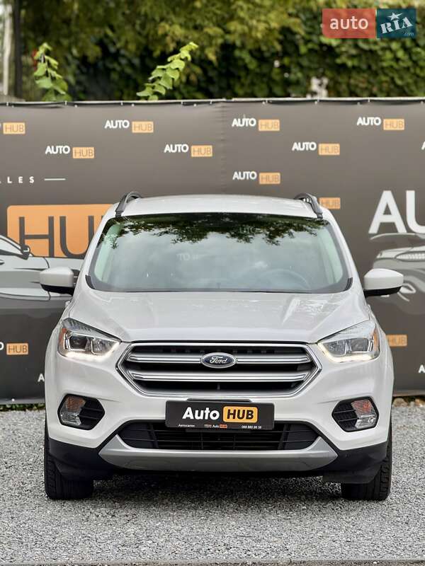 Внедорожник / Кроссовер Ford Escape 2017 в Харькове