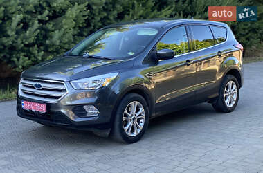 Внедорожник / Кроссовер Ford Escape 2019 в Луцке
