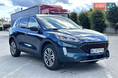Внедорожник / Кроссовер Ford Escape 2020 в 