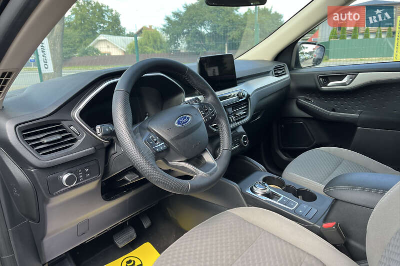 Внедорожник / Кроссовер Ford Escape 2020 в Коломые