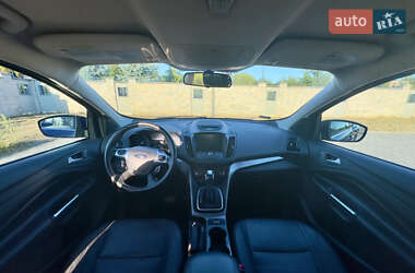 Внедорожник / Кроссовер Ford Escape 2013 в 