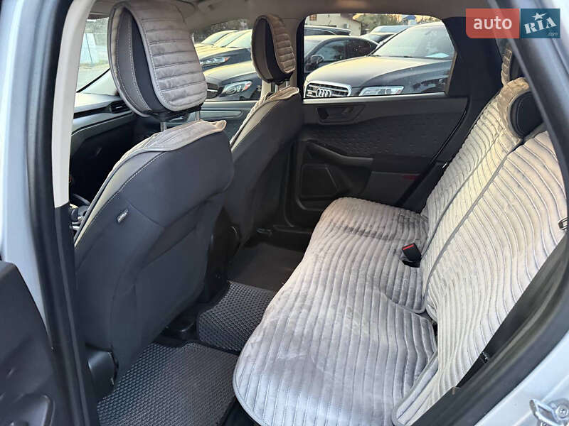 Внедорожник / Кроссовер Ford Escape 2019 в Коломые фото 24 Внедорожник / Кроссовер Ford Escape 2019 в Коломые