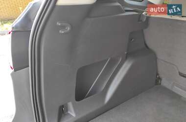 Внедорожник / Кроссовер Ford Escape 2013 в 
