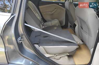 Внедорожник / Кроссовер Ford Escape 2013 в 