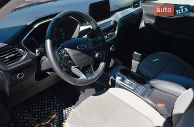 Внедорожник / Кроссовер Ford Escape 2022 в 