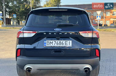 Внедорожник / Кроссовер Ford Escape 2021 в 