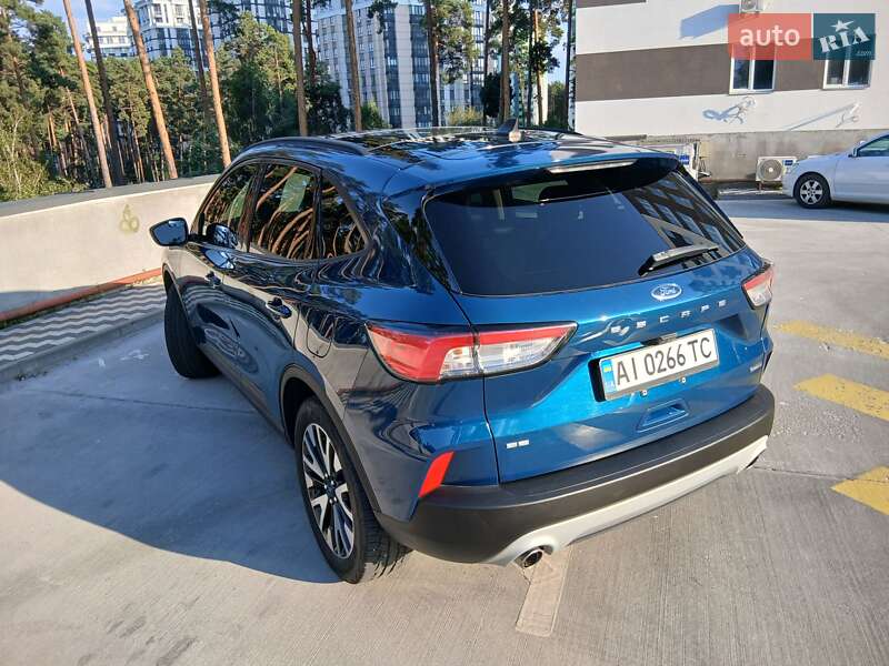 Внедорожник / Кроссовер Ford Escape 2020 в Ирпене