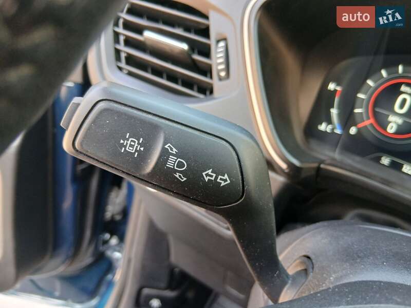 Внедорожник / Кроссовер Ford Escape 2020 в Ирпене