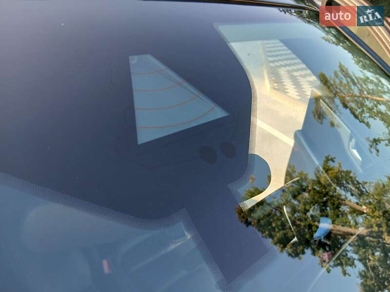 Внедорожник / Кроссовер Ford Escape 2020 в Ирпене