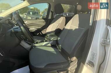 Внедорожник / Кроссовер Ford Escape 2013 в 