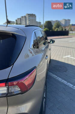 Внедорожник / Кроссовер Ford Escape 2020 в 