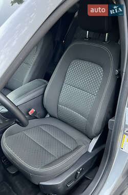 Внедорожник / Кроссовер Ford Escape 2023 в 