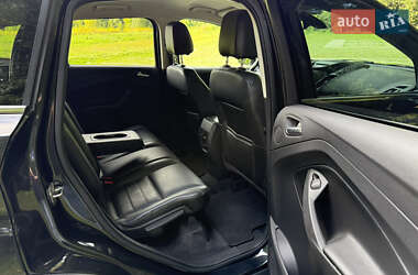 Внедорожник / Кроссовер Ford Escape 2014 в 