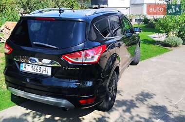 Внедорожник / Кроссовер Ford Escape 2015 в 