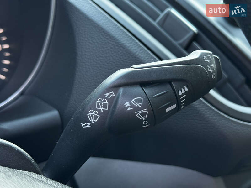 Внедорожник / Кроссовер Ford Escape 2017 в Житомире