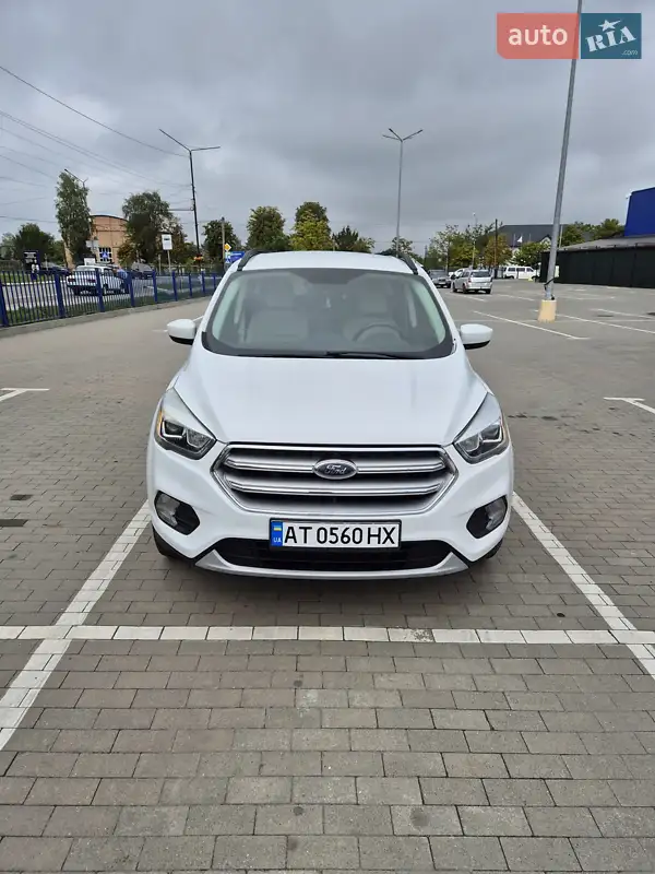 Ford Escape 2016