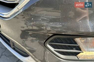 Внедорожник / Кроссовер Ford Escape 2018 в 